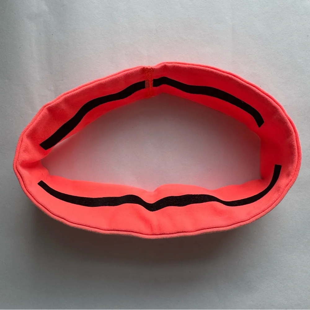 Lululemon Fly Away Tamer Headband II Poppy Coral Luxtreme Lycra Sweat Wicking